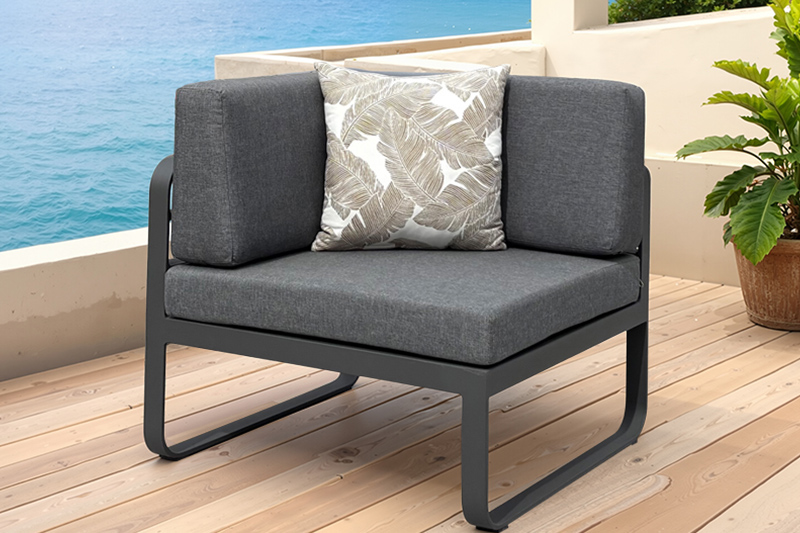 4 seater Aluminum Frame Sofa