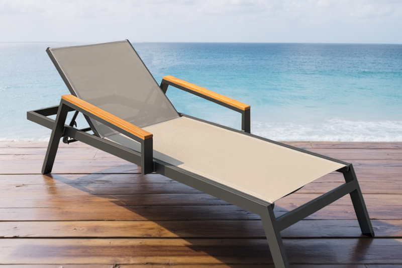 Outdoor aluminium pool loungers