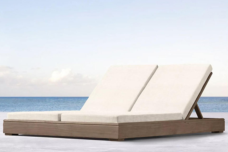 Outdoor teak wood sunbed