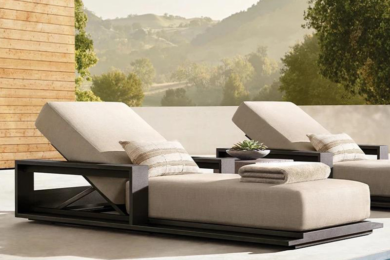 Sun Lounger