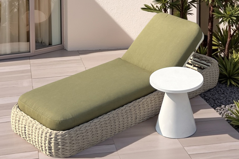 Green woven rope pool loungers